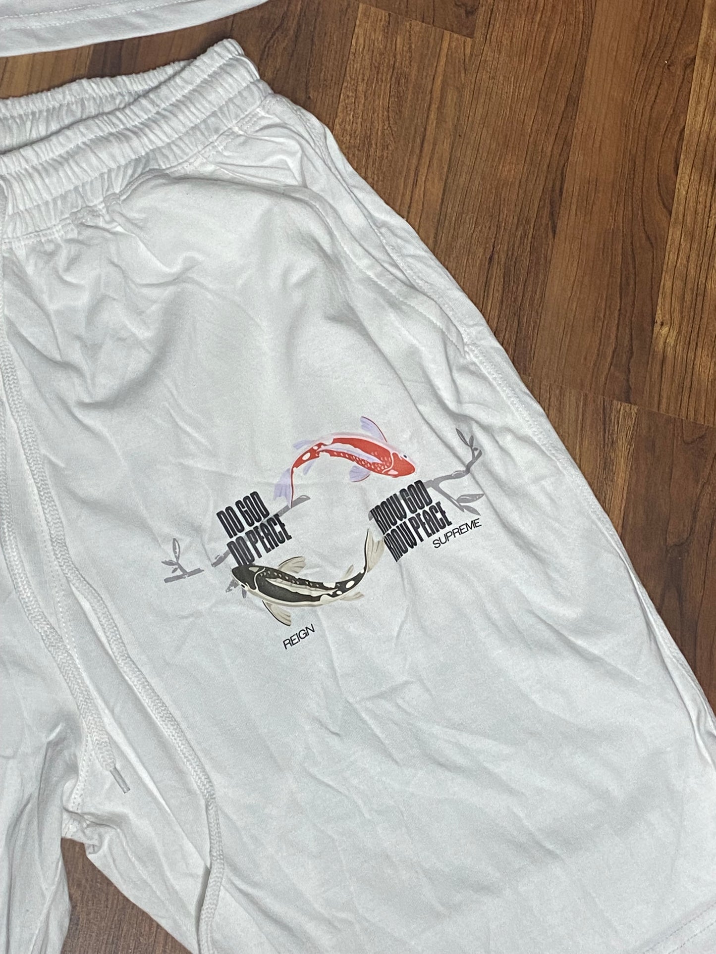 Know God Know Peace Shirt/Shorts Set White